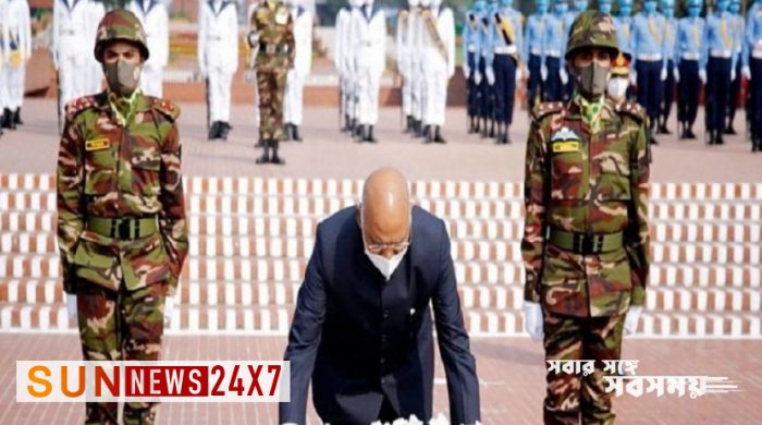 স্মৃতিসৌধে রামনাথের শ্রদ্ধা নিবেদন