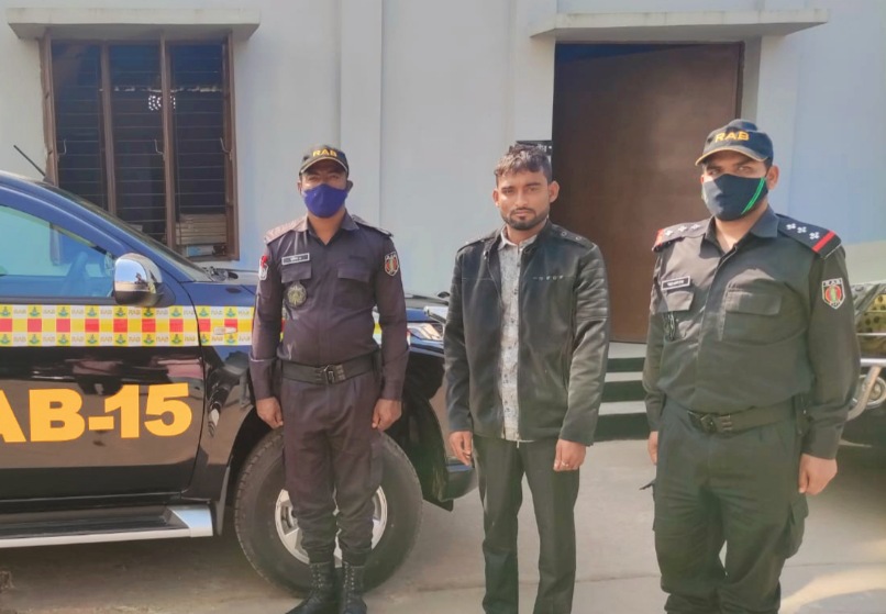 কক্সবাজারে স্কুলছাত্রী ধর্ষণের অভিযোগে আশিকসহ তিনজন গ্রেফতার কক্সবাজারে স্কুলছাত্রী ধর্ষণের অভিযোগে আশিকসহ তিনজন গ্রেফতার