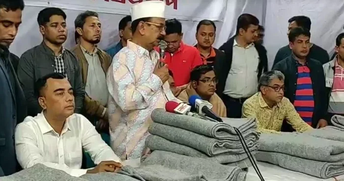 সরকার হটাতে আন্দোলনের বিকল্প নেই