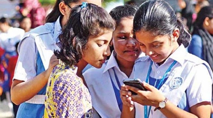 কুমিল্লায়  জিপিএ ৫ মেয়েরাই এগিয়ে
