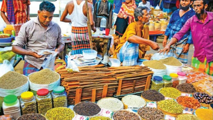 মসলার দাম বেড়ে এবার প্রায় দ্বিগুণ মসলার দাম বেড়ে এবার প্রায় দ্বিগুণ