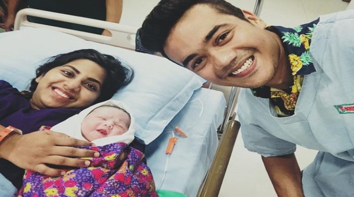 তৃতীয় সন্তানের বাবা হলেন তাসকিন আহমেদ
