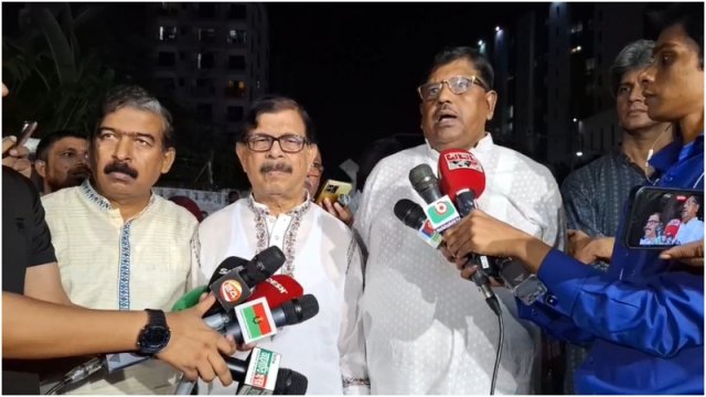 ‘সরকারের নির্বাচনী ফাঁদে পা দেওয়া যাবে না’