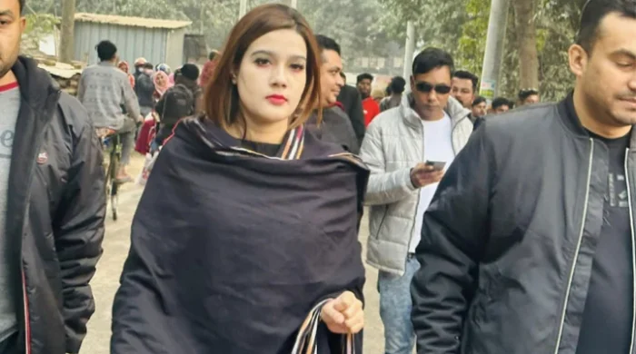 মনোনয়নপত্র বৈধ নয় মাহিয়া মাহির