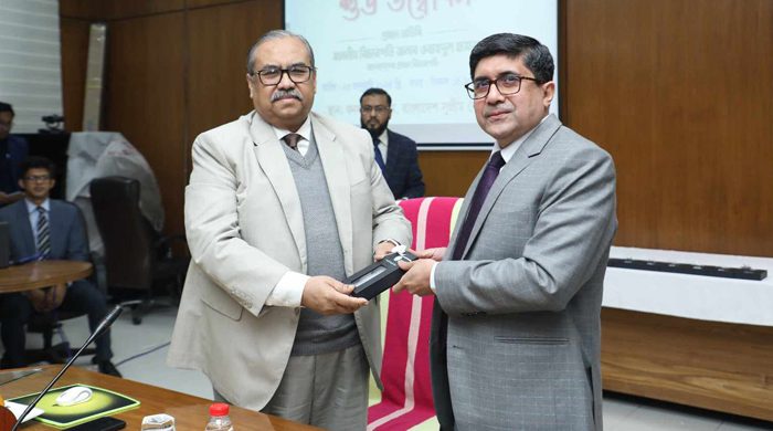 অবশেষে পরিচয়পত্র পেলেন অধস্তন আদালতের বিচারকরা