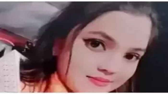 ফ্ল্যাট থেকে সংগীত শিল্পী আঁচলের লাশ উদ্ধার