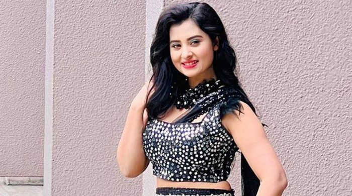 মিথ্যা তথ্য ছড়ানোয় ২০ ইউটিউবারের বিরুদ্ধে বুবলীর সাধারণ ডায়েরি