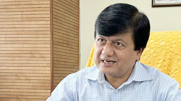 মতিউরের সম্পদের পাহাড় দেখে গ্রামের মানুষ হতবাক
