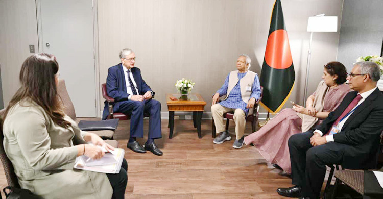 ক্লাব দে মাদ্রিদের সদস্য হওয়ার আমন্ত্রণ পেলেন ড. ইউনূস ক্লাব দে মাদ্রিদের সদস্য হওয়ার আমন্ত্রণ পেলেন ড. ইউনূস