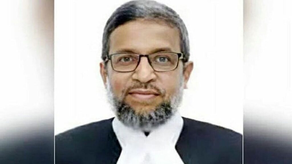 বিচারপতি আক্তারুজ্জামানের পদত্যাগপত্র গ্রহণ করলেন রাষ্ট্রপতি বিচারপতি আক্তারুজ্জামানের পদত্যাগপত্র গ্রহণ করলেন রাষ্ট্রপতি
