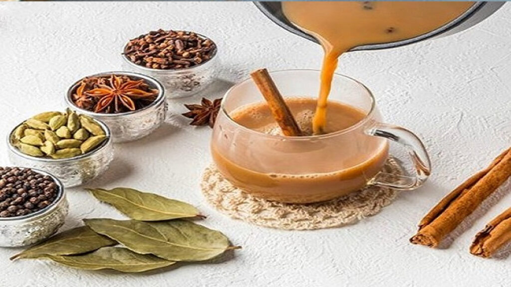 সকালে খালি পেটে চা খেলে কী হয়?