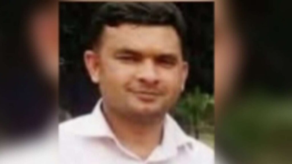 উখিয়ায় আলোচিত ব্যবসায়ী আ’লীগ নেতা আবছার আটক