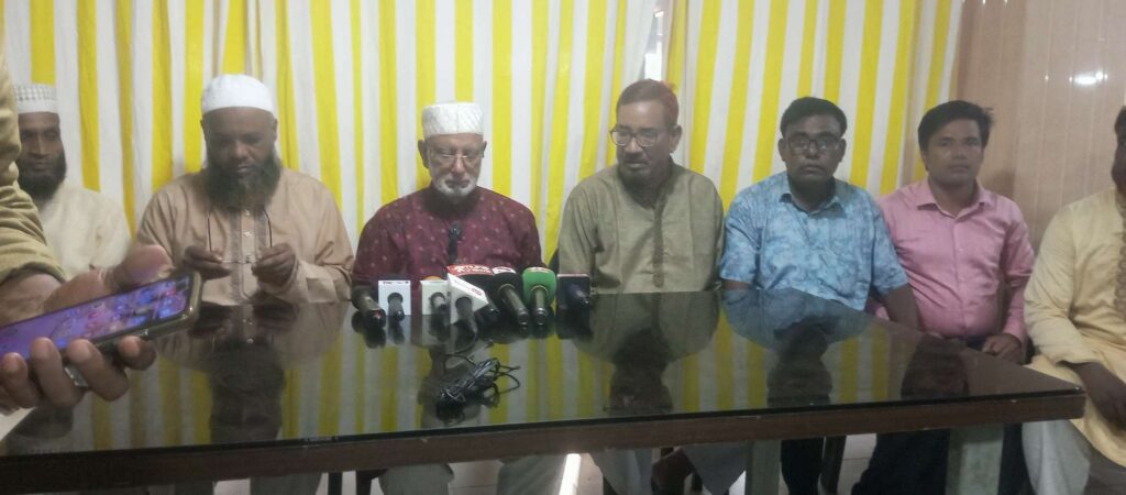 নির্বাচিত হলে কুতুবদিয়ায় সেতু নির্মাণের উদ্যোগ নেব — মতবিনিময় সভায় আলমগীর ফরিদ নির্বাচিত হলে কুতুবদিয়ায় সেতু নির্মাণের উদ্যোগ নেব — মতবিনিময় সভায় আলমগীর ফরিদ