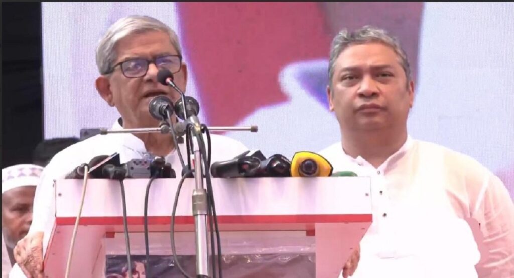 কারো জন্য অপেক্ষা নয়, নির্বাচনি ট্রেন লাইনে উঠে গেছে কারো জন্য অপেক্ষা নয়, নির্বাচনি ট্রেন লাইনে উঠে গেছে