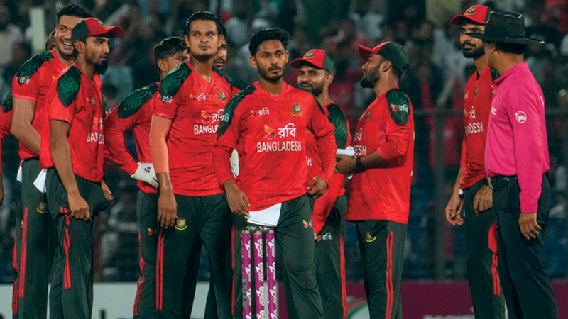 তৃতীয় টি-টোয়েন্টির জন্য অপরিবর্তিত বাংলাদেশ স্কোয়াড ঘোষণা তৃতীয় টি-টোয়েন্টির জন্য অপরিবর্তিত বাংলাদেশ স্কোয়াড ঘোষণা
