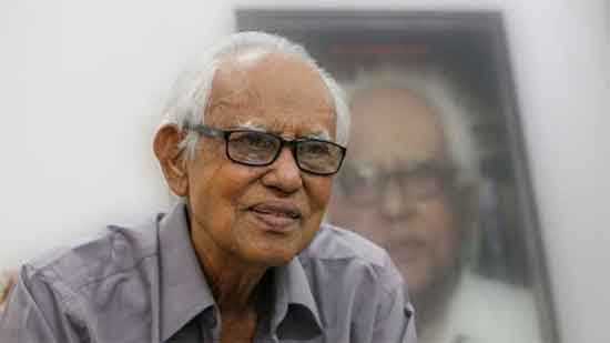 ভাষাসৈনিক আহমদ রফিকের মরদেহ শহীদ মিনারে নেওয়া হবে আগামীকাল ভাষাসৈনিক আহমদ রফিকের মরদেহ শহীদ মিনারে নেওয়া হবে আগামীকাল
