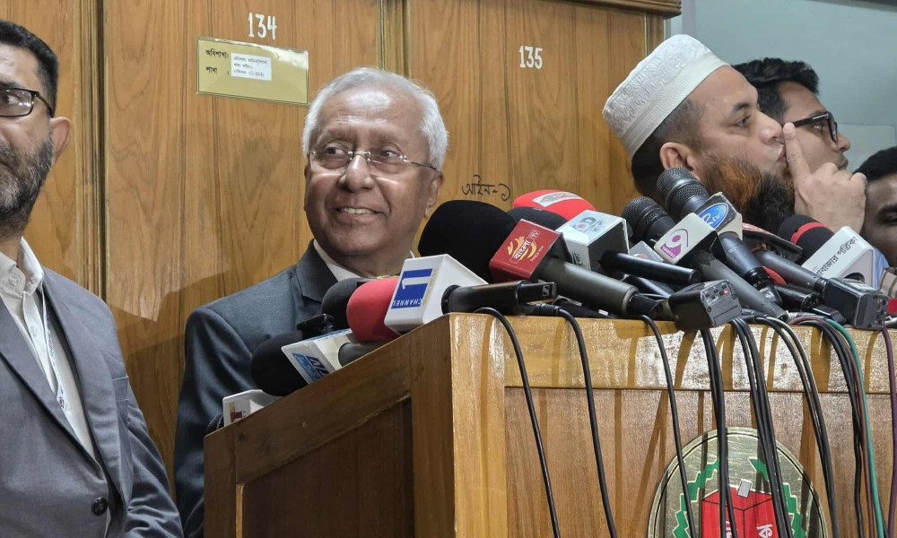 ভোটের আগে ও পরে ৮ দিন আইন-শৃঙ্খলা বাহিনী মোতায়েনের প্রস্তাব ইসিকে ভোটের আগে ও পরে ৮ দিন আইন-শৃঙ্খলা বাহিনী মোতায়েনের প্রস্তাব ইসিকে