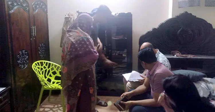 সেই বাংলাদেশি পর্নো তারকা যুগল নিয়ে যে তথ্য দিল সিআইডি সেই বাংলাদেশি পর্নো তারকা যুগল নিয়ে যে তথ্য দিল সিআইডি