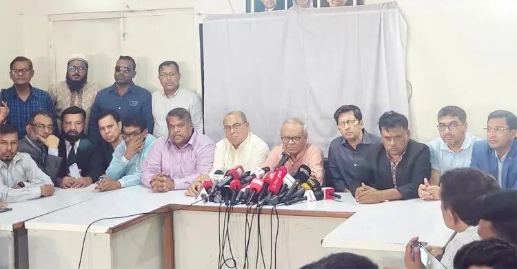 খালেদা জিয়ার শারীরিক অবস্থা অপরিবর্তিত, বিদেশ যাওয়ার সিদ্ধান্ত হয়নি খালেদা জিয়ার শারীরিক অবস্থা অপরিবর্তিত, বিদেশ যাওয়ার সিদ্ধান্ত হয়নি