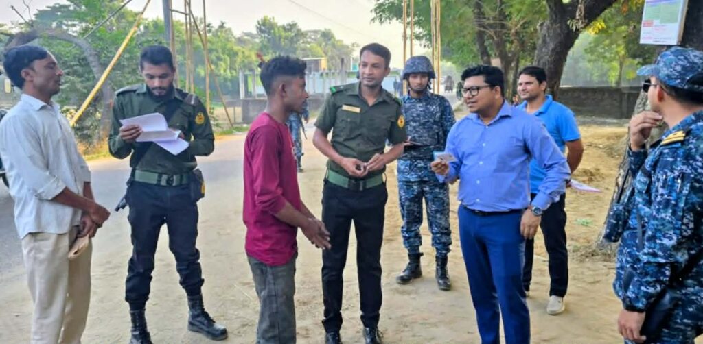 মহেশখালীতে সড়ক পরিবহন আইন বাস্তবায়নে মোবাইল কোর্ট, জরিমানা আদায়