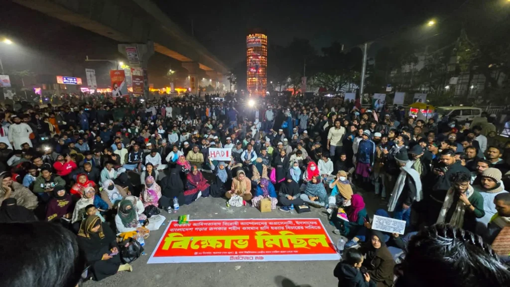 আজ দেশের সব শিক্ষার্থীদের শাহবাগে আসার আহ্বান জানালো ইনকিলাব মঞ্চ আজ দেশের সব শিক্ষার্থীদের শাহবাগে আসার আহ্বান জানালো ইনকিলাব মঞ্চ