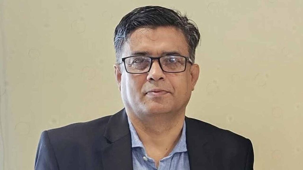 আমার নিরাপত্তা নিয়ে পরিবার গভীর উদ্বিগ্ন, কিন্তু আমি নই আমার নিরাপত্তা নিয়ে পরিবার গভীর উদ্বিগ্ন, কিন্তু আমি নই