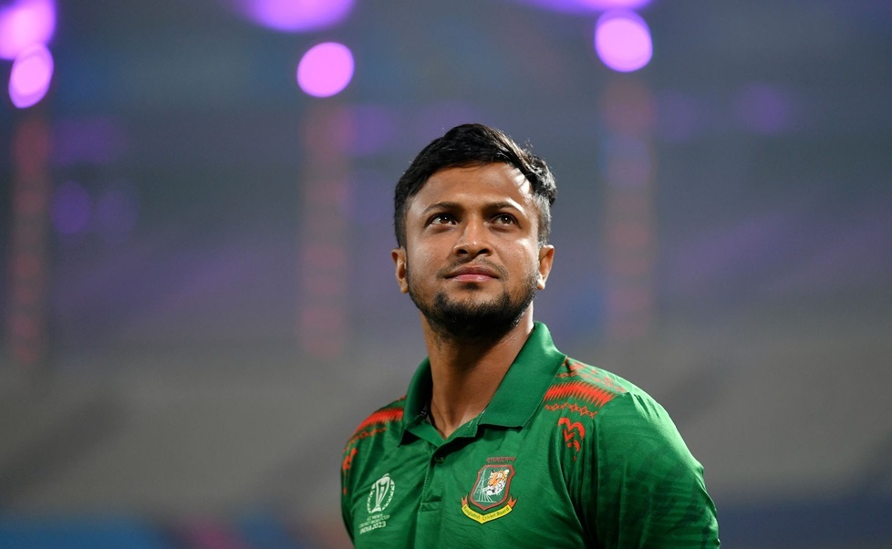 দেশের মাটিতে খেলেই অবসর নিতে চান সাকিব আল হাসান দেশের মাটিতে খেলেই অবসর নিতে চান সাকিব আল হাসান