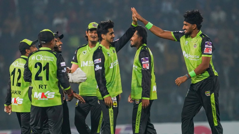 নোয়াখালীকে হারিয়ে সিলেটের অবিশ্বাস্য জয় নোয়াখালীকে হারিয়ে সিলেটের অবিশ্বাস্য জয়