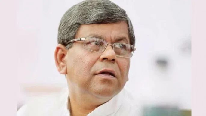 সিনিয়র সাংবাদিক শওকত মাহমুদ গ্রেপ্তার সিনিয়র সাংবাদিক শওকত মাহমুদ গ্রেপ্তার