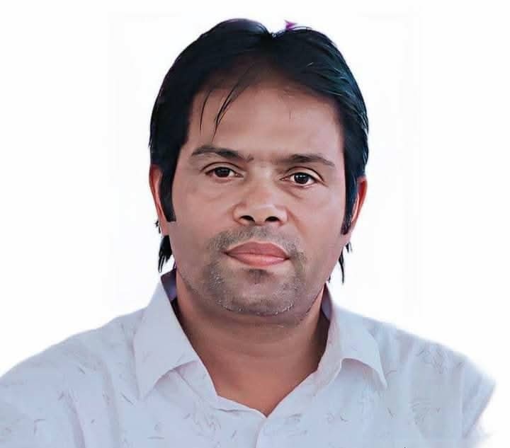 চকরিয়ায় আওয়ামী লীগ নেতা ইউপি চেয়ারম্যান দিদারুল হক সিকদারকে আটক করেছে যৌথবাহিনী চকরিয়ায় আওয়ামী লীগ নেতা ইউপি চেয়ারম্যান দিদারুল হক সিকদারকে আটক করেছে যৌথবাহিনী