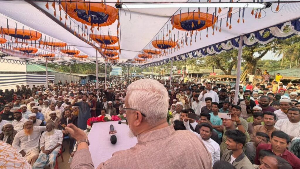 মানুষকে বিশ্বাস করেই রাষ্ট্রীয় ক্ষমতায় যেতে চাই— হোয়াইক্যংয়ে পথসভায় শাহজাহান চৌধুরী মানুষকে বিশ্বাস করেই রাষ্ট্রীয় ক্ষমতায় যেতে চাই— হোয়াইক্যংয়ে পথসভায় শাহজাহান চৌধুরী