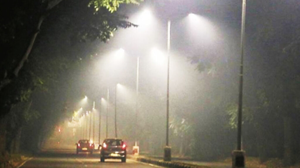 ঢাকা ও আশপাশে রাতে তাপমাত্রা একটু কমতে পারে