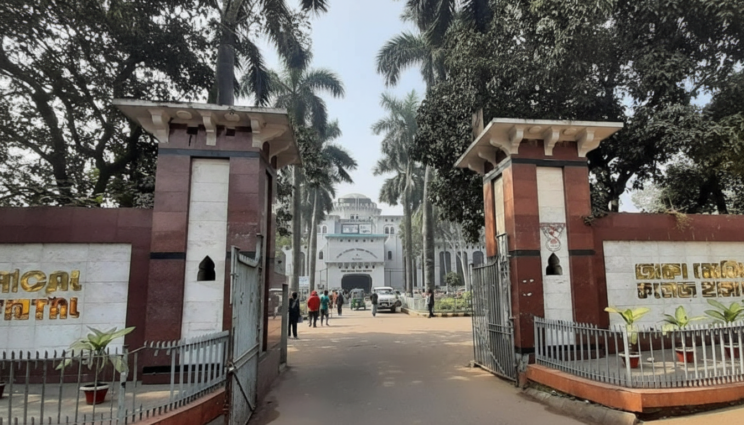 যাত্রাবাড়ীতে ভোট দিতে গিয়ে হৃদরোগে সাবেক মেরিন ইঞ্জিনিয়ারের মৃত্যু যাত্রাবাড়ীতে ভোট দিতে গিয়ে হৃদরোগে সাবেক মেরিন ইঞ্জিনিয়ারের মৃত্যু
