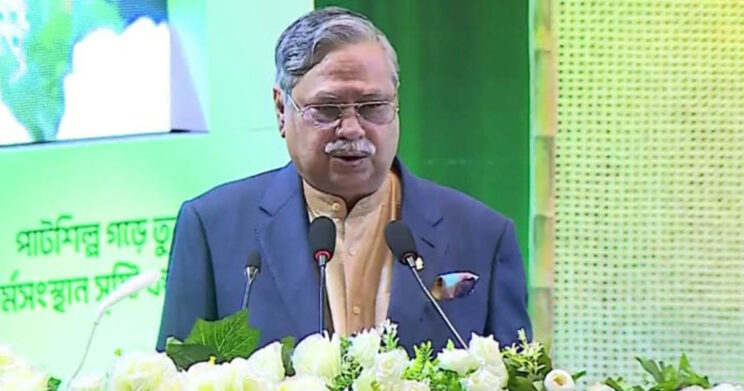 গণতন্ত্র রক্ষায় শহীদের আকাঙ্ক্ষার স্বনির্ভর বাংলাদেশ গড়তে হবে: রাষ্ট্রপতি গণতন্ত্র রক্ষায় শহীদের আকাঙ্ক্ষার স্বনির্ভর বাংলাদেশ গড়তে হবে: রাষ্ট্রপতি