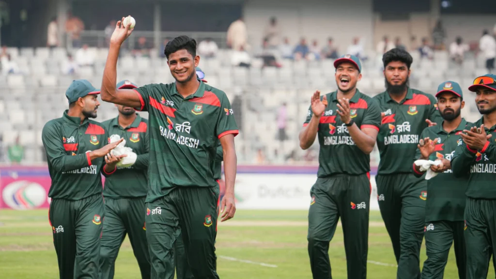 নাহিদের ৫ উইকেট ও তানজিদের ফিফটিতে পাকিস্তানের বিপক্ষে দাপুটে জয় বাংলাদেশের নাহিদের ৫ উইকেট ও তানজিদের ফিফটিতে পাকিস্তানের বিপক্ষে দাপুটে জয় বাংলাদেশের