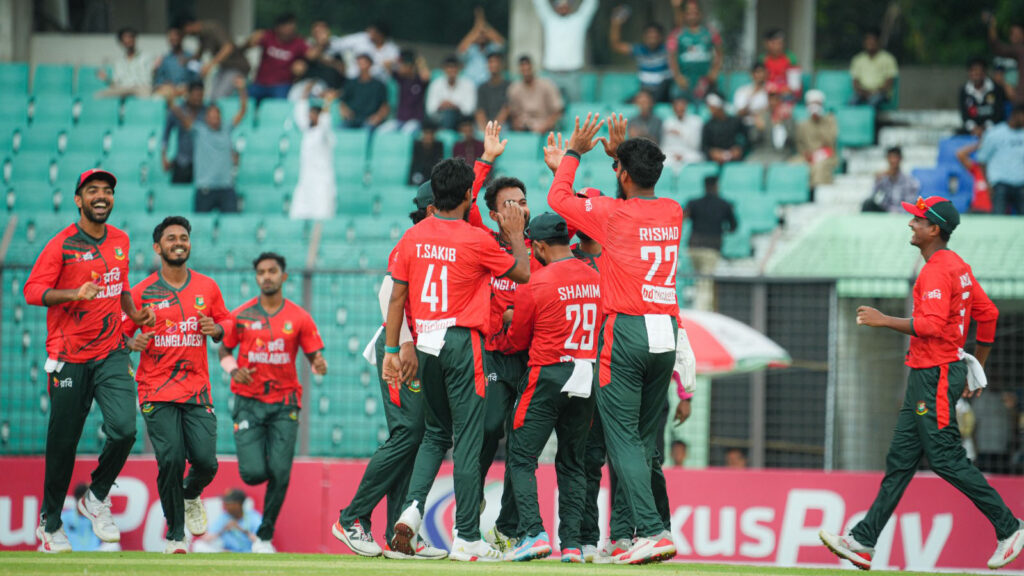 নিউজিল্যান্ডের বিপক্ষে রেকর্ড গড়ে বাংলাদেশের নাটকীয় জয়