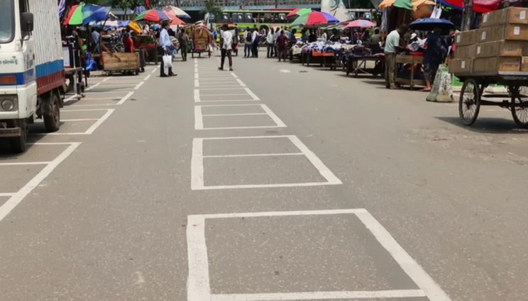 রাজধানীতে নিবন্ধনের বাইরে কোনো রিকশা বা হকার থাকবে না: ডিএসসিসি প্রশাসক রাজধানীতে নিবন্ধনের বাইরে কোনো রিকশা বা হকার থাকবে না: ডিএসসিসি প্রশাসক