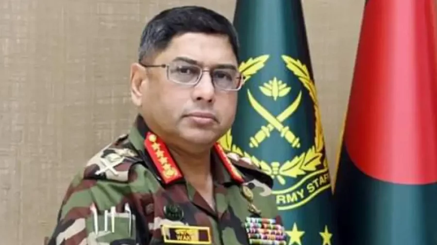 রাষ্ট্রীয় আমন্ত্রণে হজে গেলেন সেনাপ্রধান জেনারেল ওয়াকার-উজ-জামান রাষ্ট্রীয় আমন্ত্রণে হজে গেলেন সেনাপ্রধান জেনারেল ওয়াকার-উজ-জামান