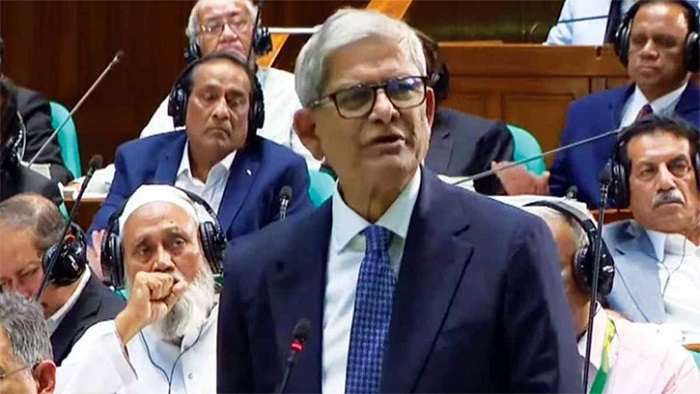 ‘আমাদের চেহারা বদলায়নি, হঠাৎ বদলে গেছেন তারাই’: সংসদে মির্জা ফখরুল ‘আমাদের চেহারা বদলায়নি, হঠাৎ বদলে গেছেন তারাই’: সংসদে মির্জা ফখরুল