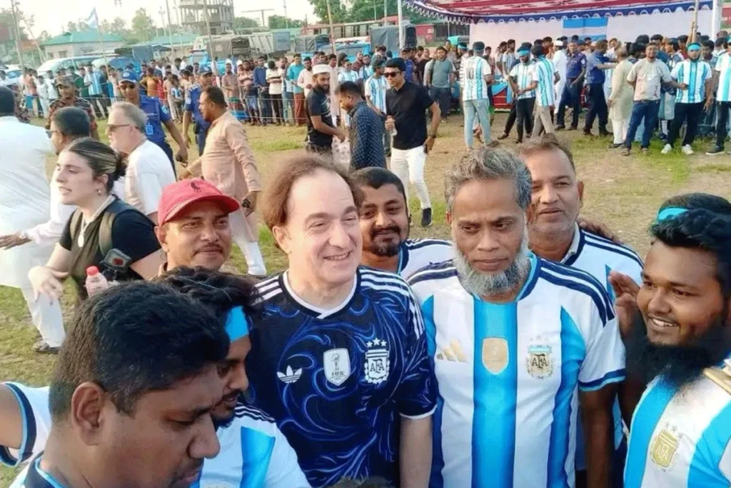 বাংলাদেশ একদিন বিশ্বকাপ খেলবে বলে আশাবাদী আর্জেন্টিনার রাষ্ট্রদূত বাংলাদেশ একদিন বিশ্বকাপ খেলবে বলে আশাবাদী আর্জেন্টিনার রাষ্ট্রদূত