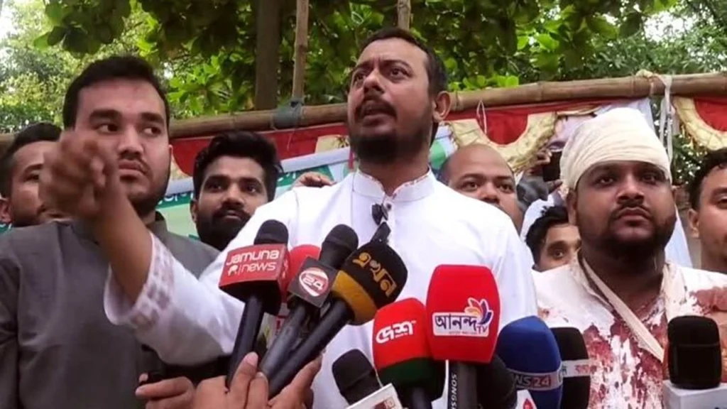 ‘আইভী শীর্ষ সন্ত্রাসী, সরকার পল্টি মেরেছে!’ রূপগঞ্জে বিস্ফোরক মন্তব্য নাসীরুদ্দীন পাটওয়ারীর ‘আইভী শীর্ষ সন্ত্রাসী, সরকার পল্টি মেরেছে!’ রূপগঞ্জে বিস্ফোরক মন্তব্য নাসীরুদ্দীন পাটওয়ারীর