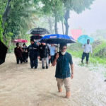 চট্টগ্রাম-কক্সবাজার ট্রেন চলাচল সাময়িক বন্ধ, পরিদর্শন করেছেন  রেলপথ প্রতিমন্ত্রী