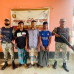 রোহিঙ্গা ক্যাম্পে যৌথ অভিযানে গ্রেপ্তার ১৫