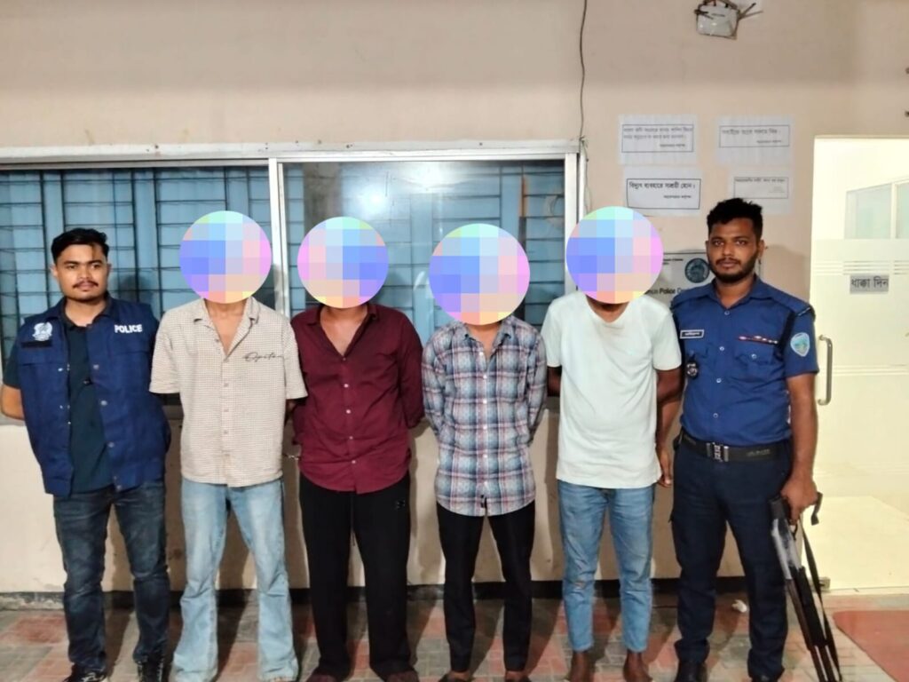 কক্সবাজারে পুলিশের ধারাবাহিক অভিযান অব্যাহত, আরো ২১ জন গ্রেপ্তার