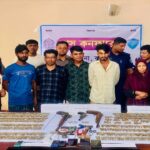 চকরিয়ায় উপকুলে অস্ত্র তৈরির কারখানার সন্ধান:  বিপুল পরিমাণ গোলাবারুদসহ গ্রেফতার ৬