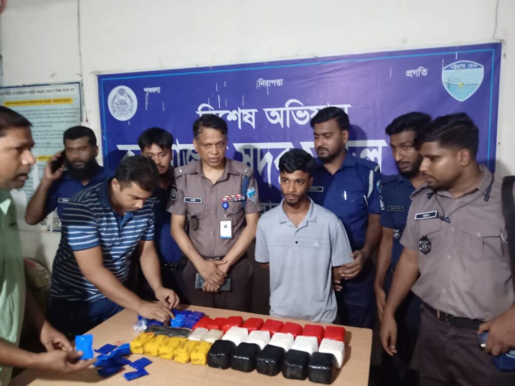 কক্সবাজার সদর থানার ৫৯ দিনের অভিযানে কিশোর গ্যাংয়ের ১৯৬ সদস্য আটক, গ্রেফতার আরো ১০৫৯ জন কক্সবাজার সদর থানার ৫৯ দিনের অভিযানে কিশোর গ্যাংয়ের ১৯৬ সদস্য আটক, গ্রেফতার আরো ১০৫৯ জন
