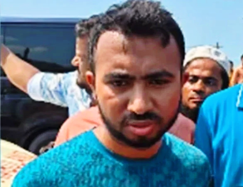 ১০ পর্যটকের মৃত্যু: তানভীরসহ ২৩ জনের বিরুদ্ধে মামলা, গ্রেপ্তার সুমন ১০ পর্যটকের মৃত্যু: তানভীরসহ ২৩ জনের বিরুদ্ধে মামলা, গ্রেপ্তার সুমন