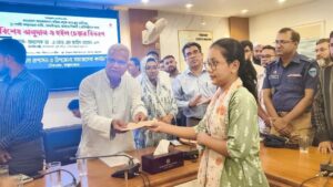 মিয়ানমার থেকে মাদক ঢুকছে বাংলাদেশে, সামাজিক প্রতিরোধের আহ্বান মন্ত্রীর