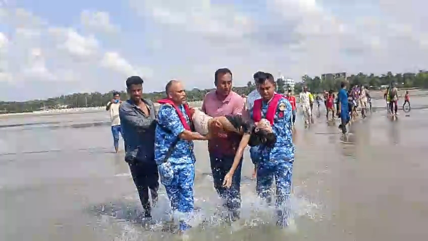 ইনানী সৈকতে গোসলে নেমে মাদরাসাছাত্রের মৃত্যু, উদ্ধার ১৫ জন
