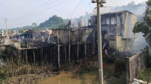 উখিয়ায় রিসোর্টে অগ্নিকাণ্ডের ঘটনায় থানায় মামলা দায়ের: গ্রেপ্তার ১
